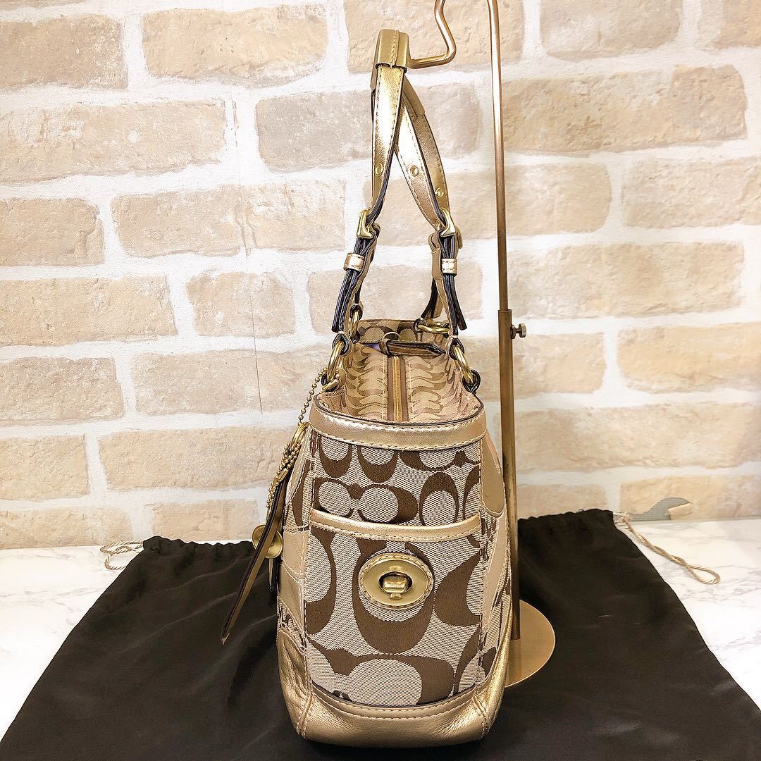 美品希少モデル ＣＯＡＣＨ コーチ レザー ハンドバッグ E0873-12740