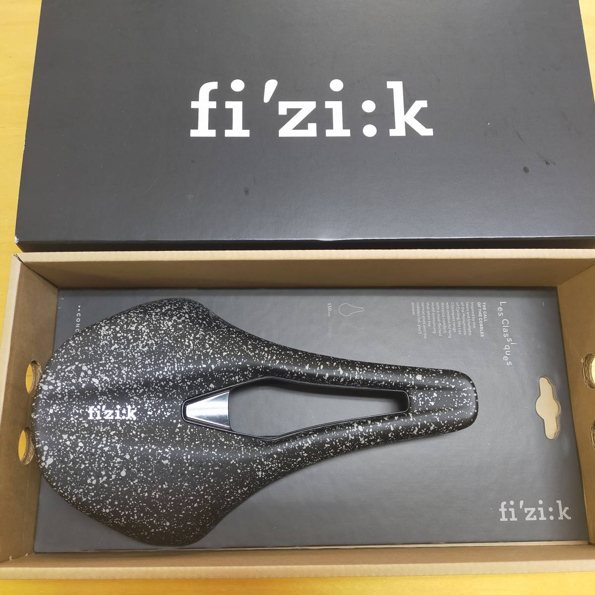 FIZIK TEMPO ARGO R3 LES CLASSIQUES 150MM KIUM RAIL BLACK