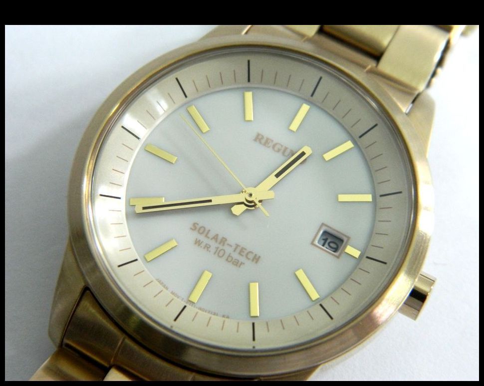 動作品 REGUNO ソーラーテック メンズ 腕時計 E111-R004476 3針 デイト ゴールド クリームベージュ SS 男性用時計 レグノ 中古 USED品