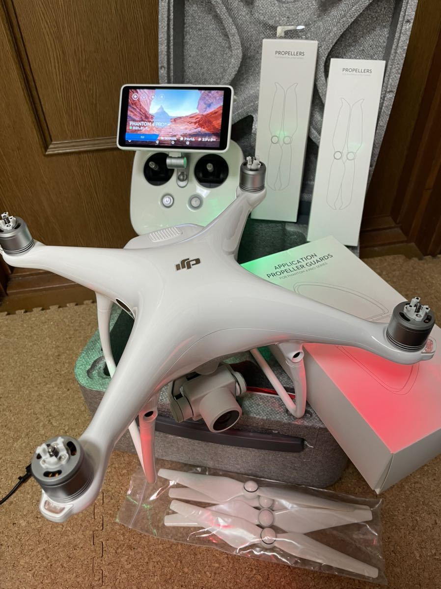 46%割引リアル DJI phantom4 pro ファントム4プロ ドローン 美品 オマケあり ホビーラジコン おもちゃ-SOLCALOJA.MED.EC 46%割引リアル DJI phantom4 pro ファントム4プロ ドローン 美品 オマケあり ホビーラジコン おもちゃ-SOLCALOJA.MED.EC