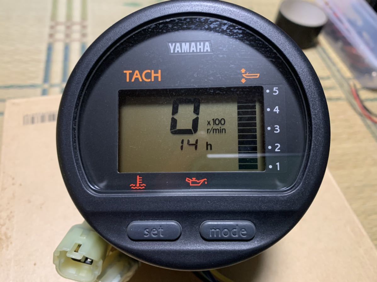 良品!YAHAMA ヤマハ 船外機 デジタルタコメーター 良品!YAHAMA ヤマハ 船外機 デジタルタコメーター
