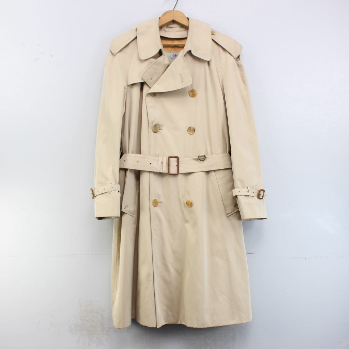 Aquascutum GABARDINE COTTON TRENCH COAT WITH WOOL LINER Aquascutum шерсть подкладка есть gyaba Gin хлопок тренчкот 