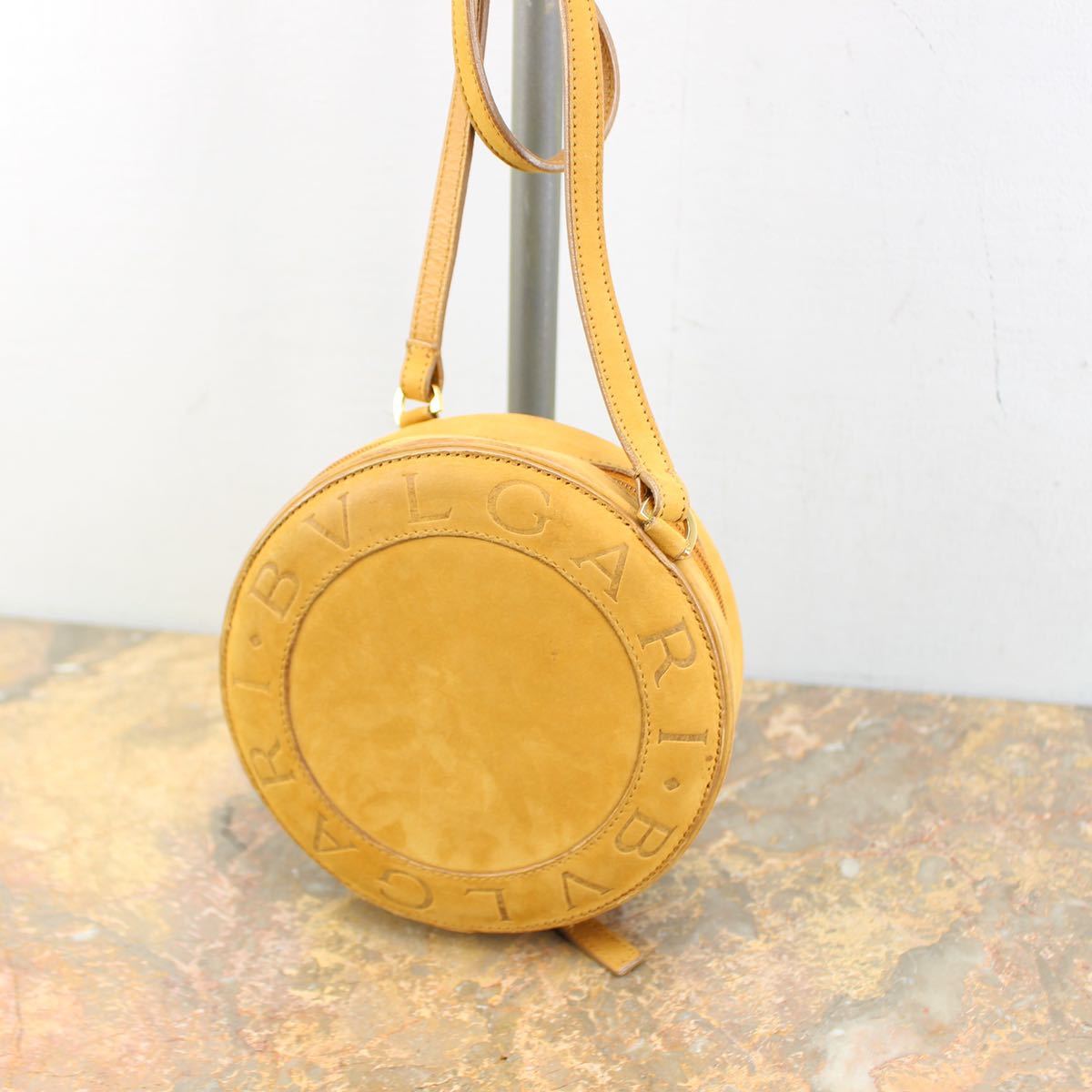 BVLGARI ROUND TYPE LOGO LEATHER SHOULDER BAG/ブルガリヨーヨーB01ラウンド型ロゴレザーショルダーバッグ_画像4