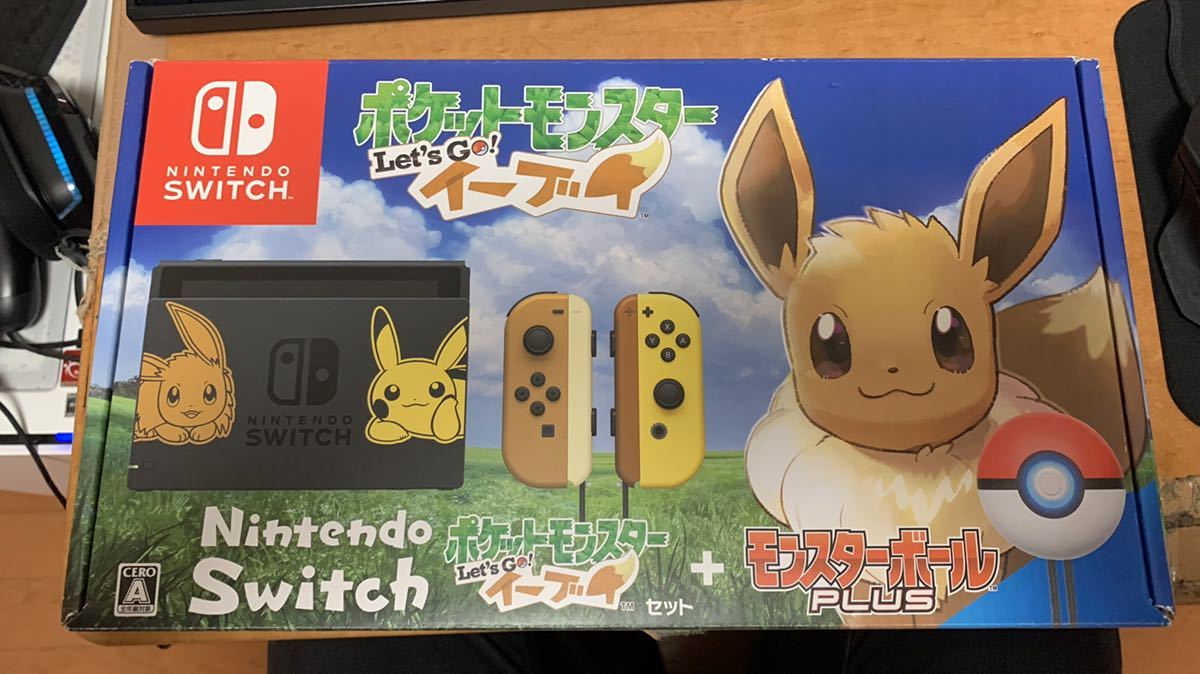 未使用 Nintendo Switch ポケットモンスター Let's Go! イーブイセット (モンスターボール Plus付き)