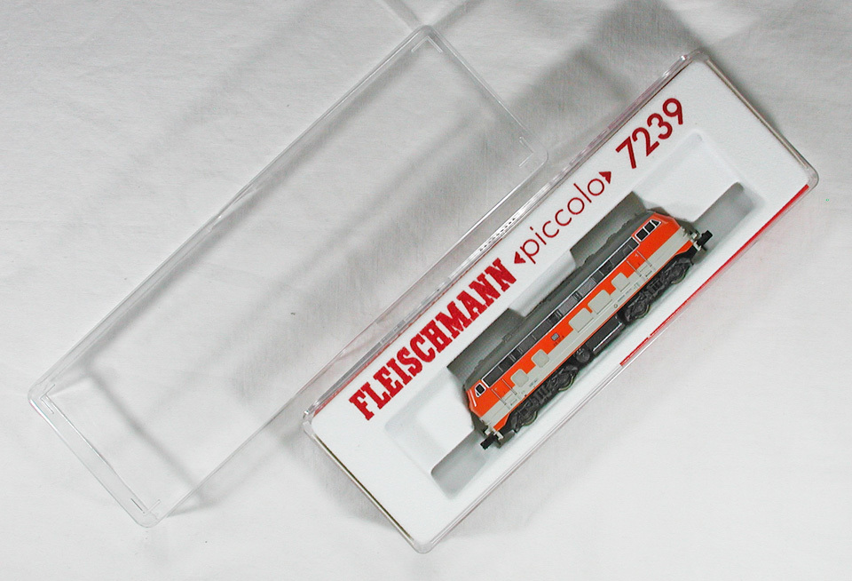 FLEISCHMANN #7239 DB(旧西ドイツ国鉄) BR218型 FLEISCHMANN #7239 DB(旧西ドイツ国鉄) BR218型