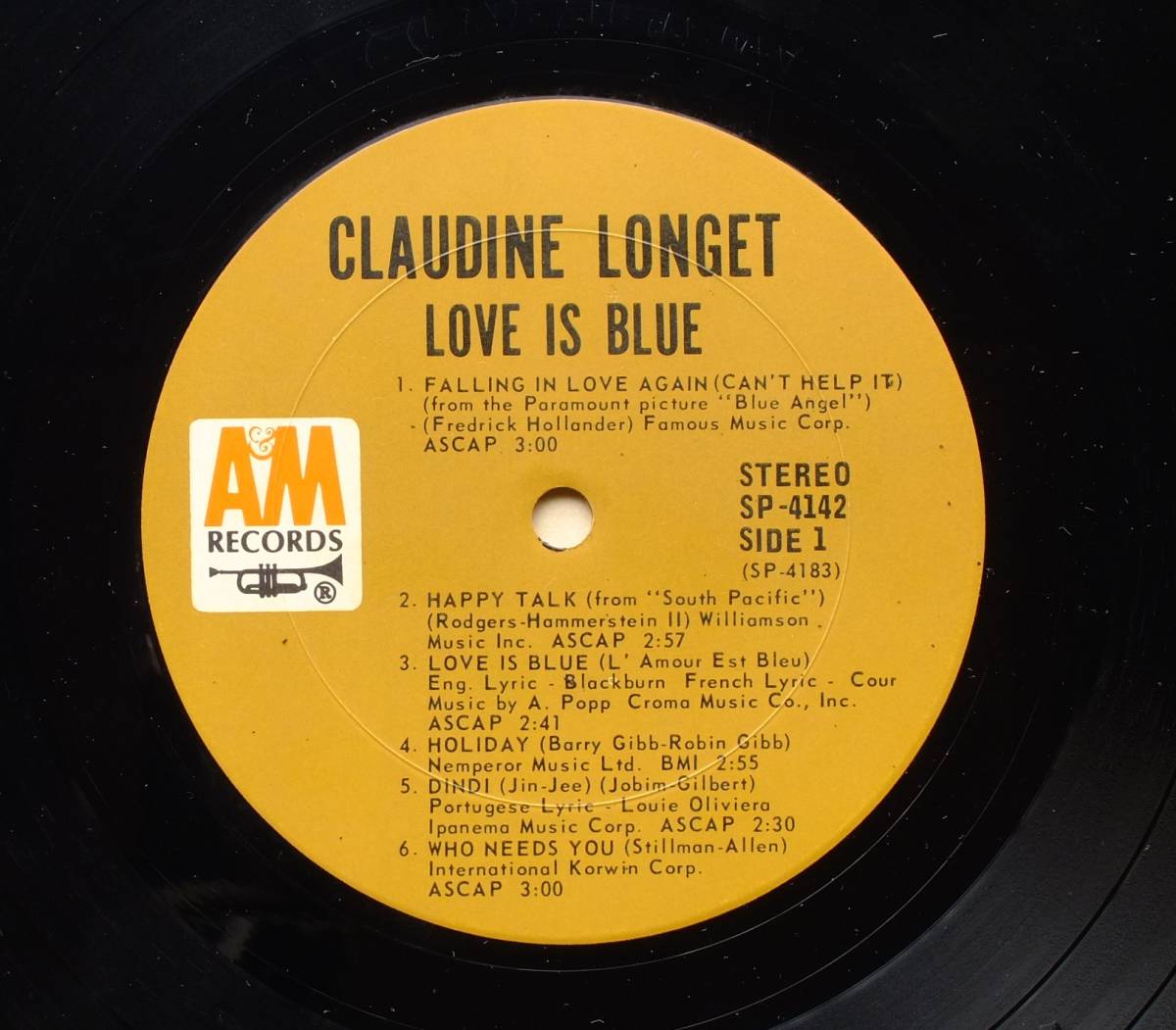 LPレコ－ド1枚。洋盤。CLAUDINE。LOVE IS BLUE。クラウディーヌ_画像3