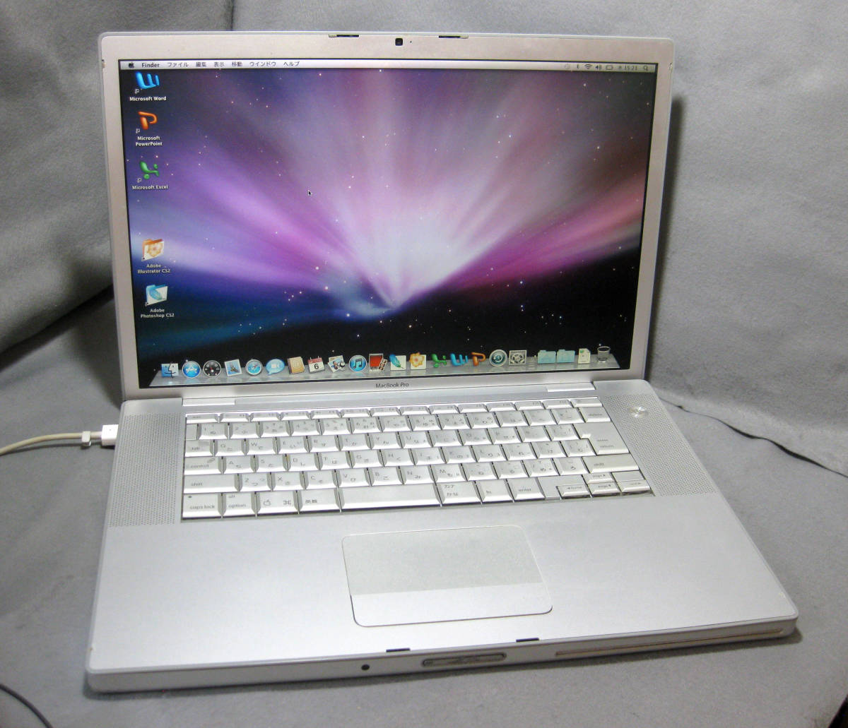 m631 MacBookPro 15インチ A1150 2.0Ghz 1.0G 80GB os10.6.8