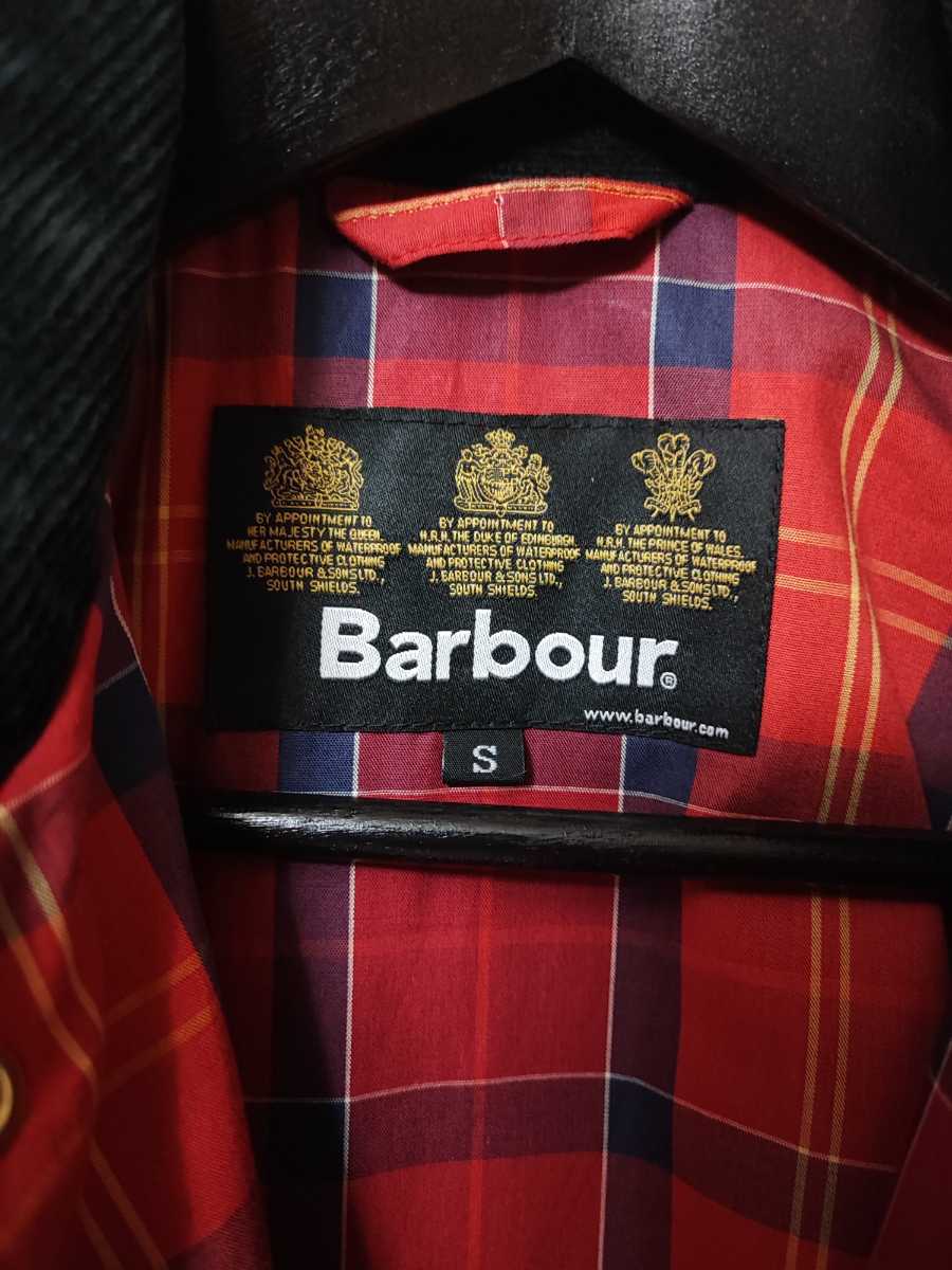 美品 Barbour International バブアー コート ナイロンコート 美品 Barbour International バブアー コート ナイロンコート