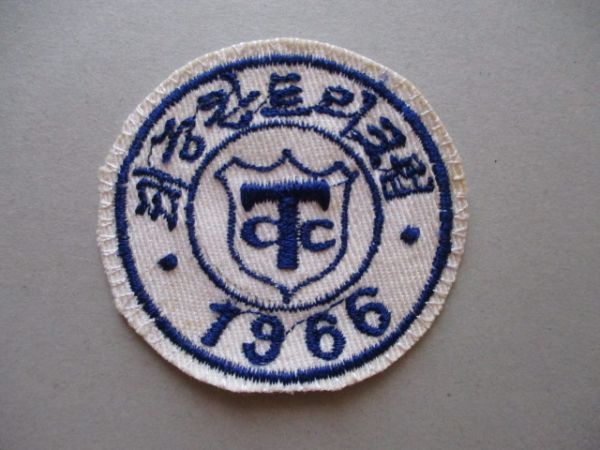 70s 韓国TCCゴルフ ビンテージ刺繍ワッペン/朝鮮カントリークラブGOLFパッチ帽子エンブレム紋章アップリケCLUB海外ウェア大韓民国 V129_画像1