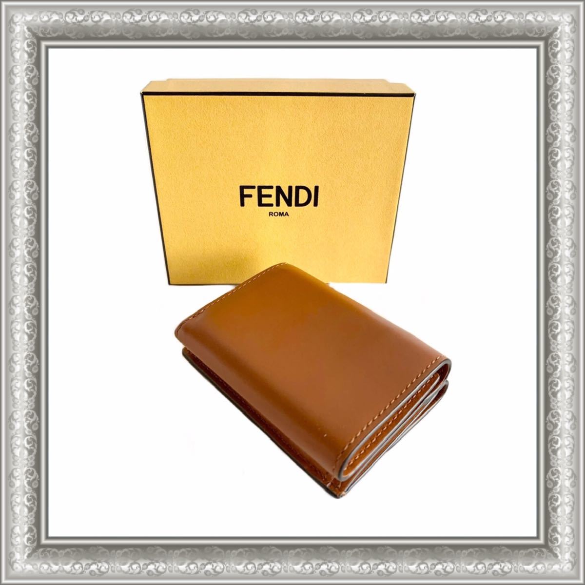 未使用品 FENDI フェンディ 三つ折り財布 ズッカ エンボス キャメル
