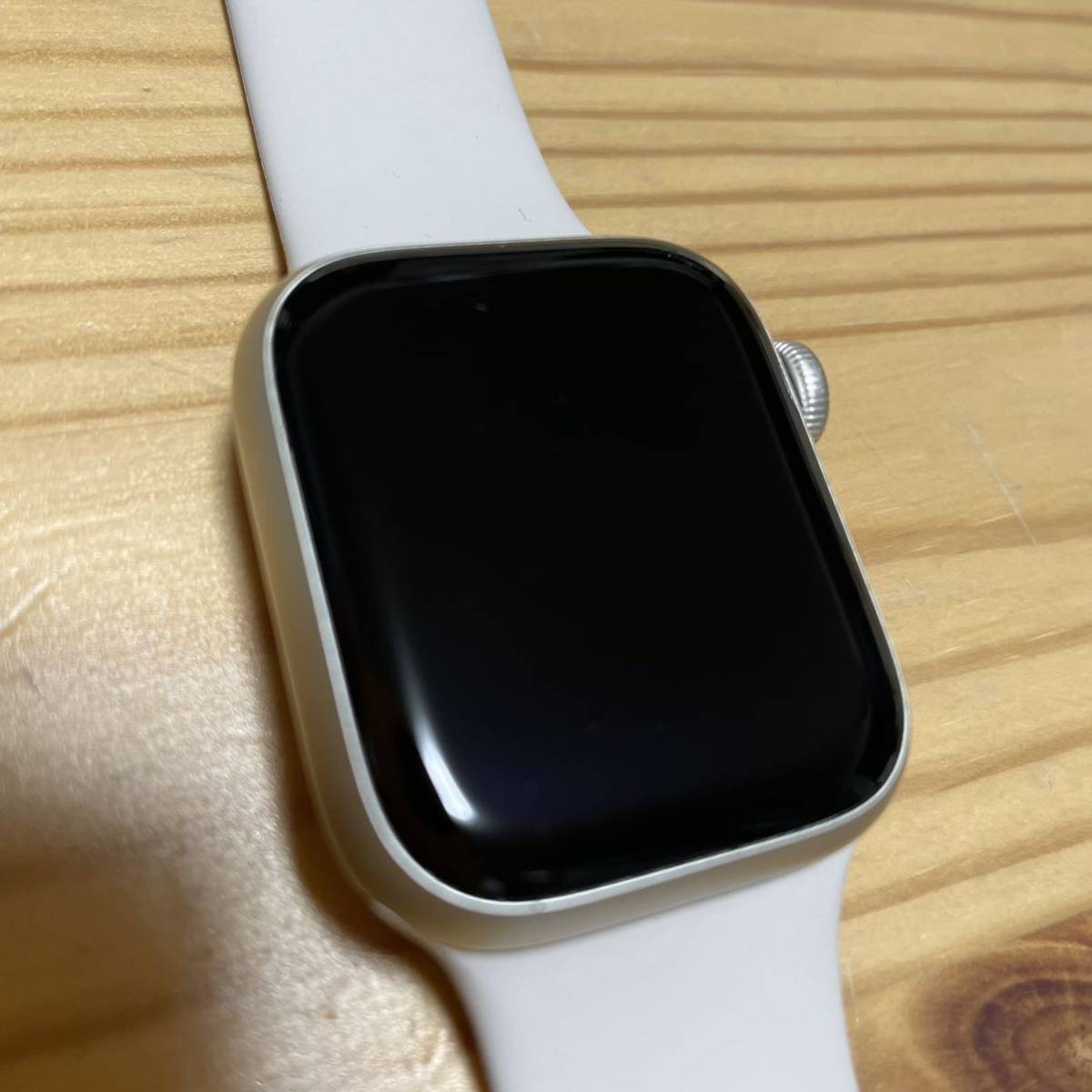 Apple Watch Series 7 GPSモデル 41mm スターライトアルミニウム Apple Watch Series 7 GPSモデル 41mm スターライトアルミニウム