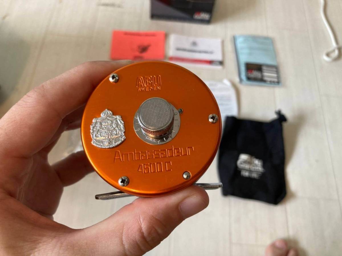 アブ アンバサダー Abu Garcia ambassadeur 4500C Sunset Orange ZPI