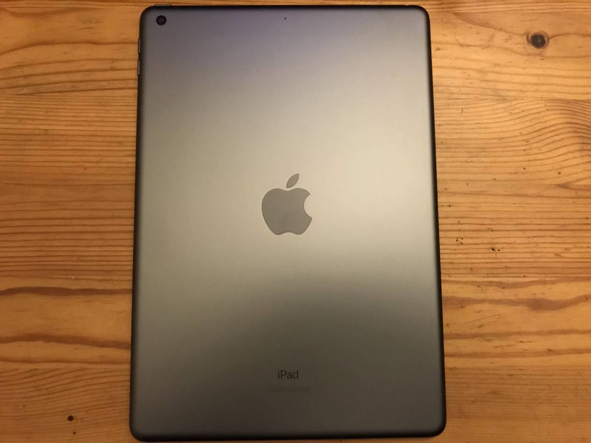 iPad 第9世代 64GB 10.2インチ スペースグレイ 2021年秋版 Wi-Fi版 ic