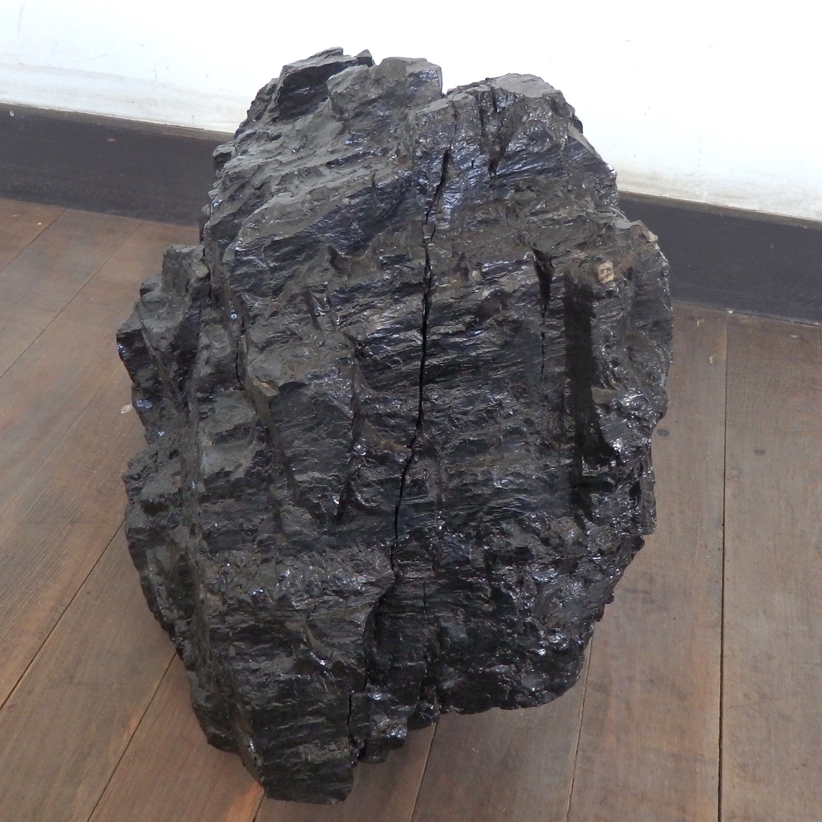 古い 鉱石 石炭 特大 高さ34センチ 18kg 原石 レア_画像4