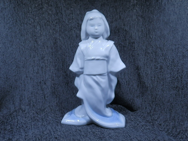  white . woman Koransha height 21cm