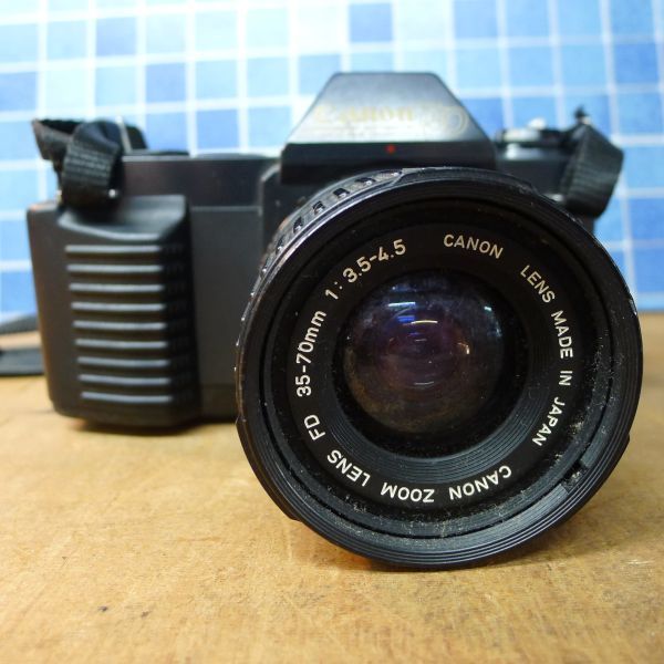 d194 Canon T50/一眼レフ/フィルムカメラ/寸法：幅約15x高さ9x奥行11cm/60_画像2