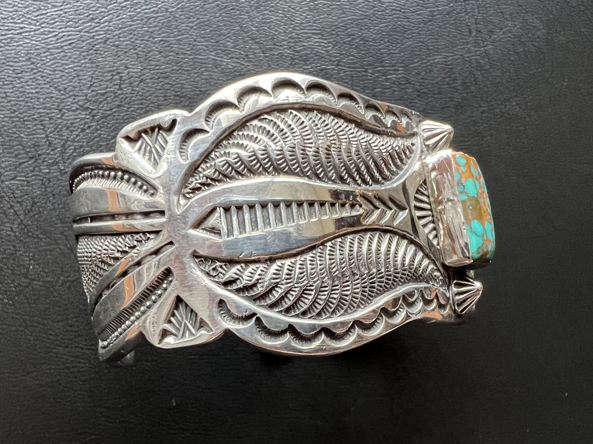 NAVAJO top artist [Harry H. Begay/ Harry *bigei]1980*s in goto turquoise bangle Navajo ho pi Indian jewelry 