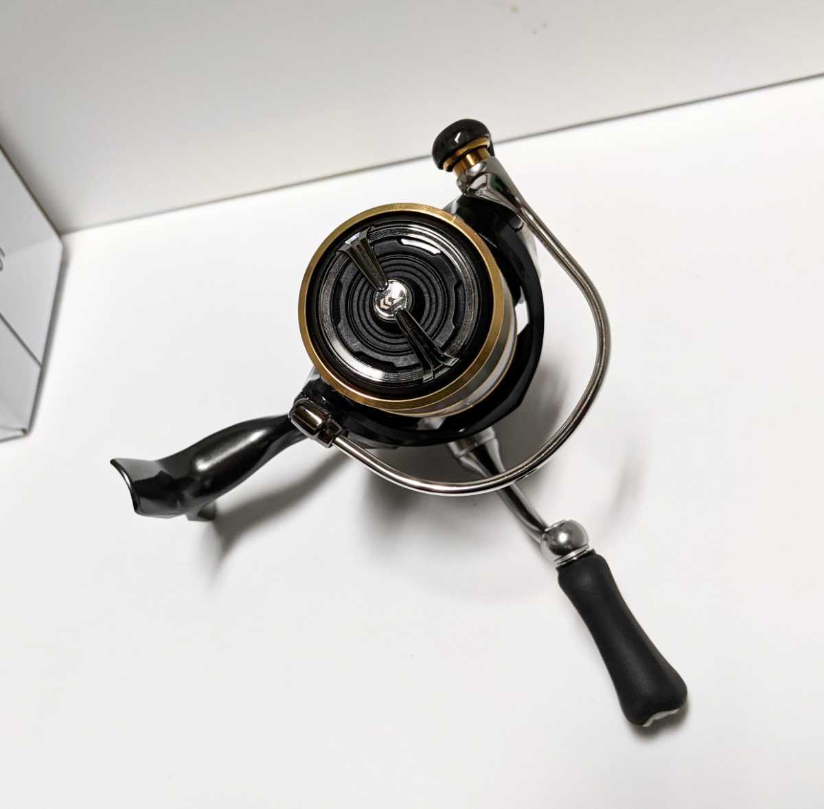 ダイワ(DAIWA) スピニングリール 20 ルビアス FC LT2000S メバル ダイワ(DAIWA) スピニングリール 20 ルビアス FC LT2000S メバル