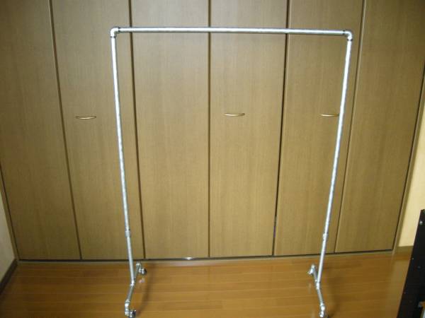  in dust real pipe hanger rack piping gas tube caster specification H1430