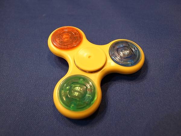 送料164円～ＬＥＤハンドスピナー Fidget Hand Spinner スピナー