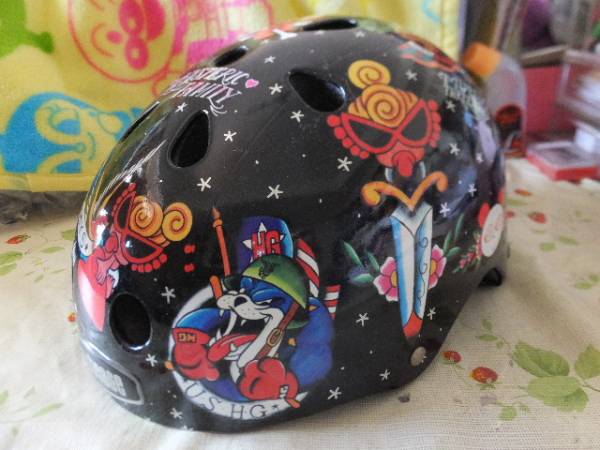 激レア☆超美品　ヒステリックミニ×ｎｕｔｃａｓｅナットケース　子供用ヘルメット　52～55センチ