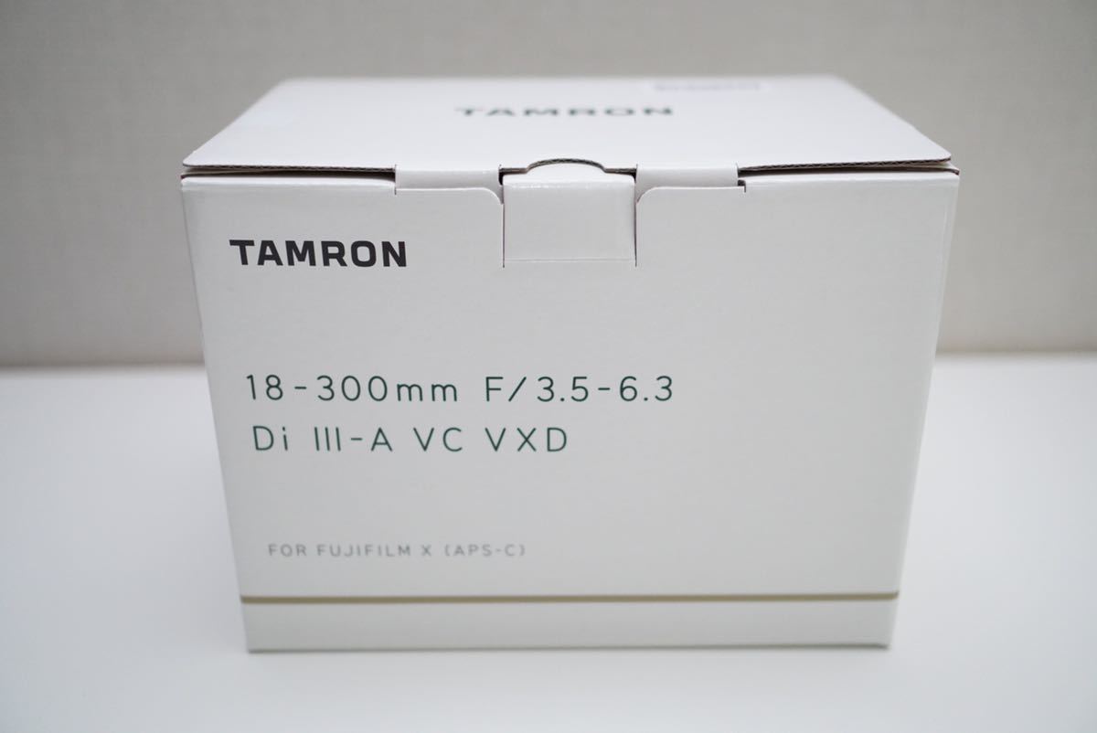 新品未開封 タムロン カメラレンズ (FUJIFILM X /ズームレンズ) 18