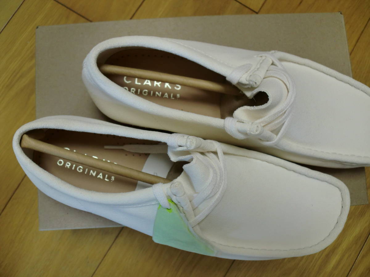 新品未使用 クラークス ワラビー CLARKS Wallabee　Bright White C　白/ピンクソール 26cm程度 UK ７・1/2　送料無料　_画像5