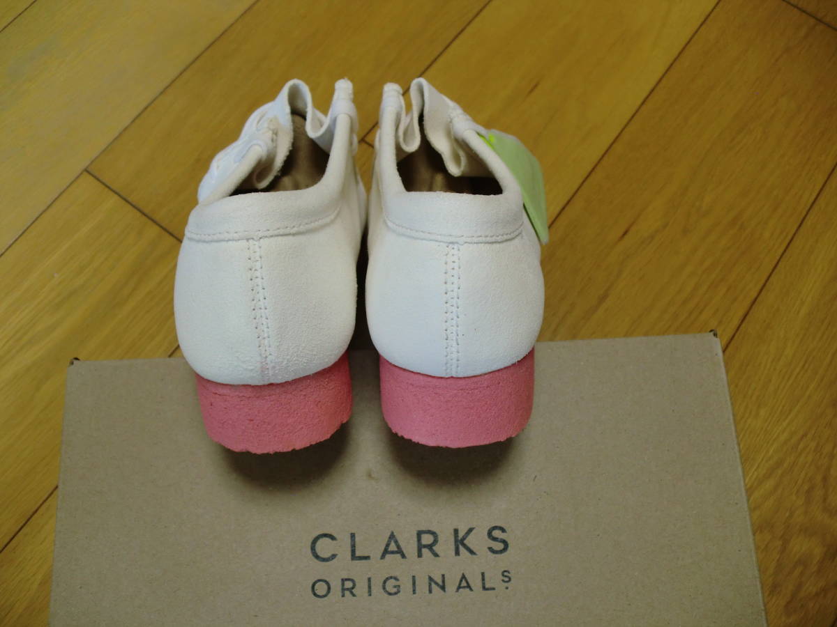 新品未使用 クラークス ワラビー CLARKS Wallabee　Bright White C　白/ピンクソール 26cm程度 UK ７・1/2　送料無料　_画像7