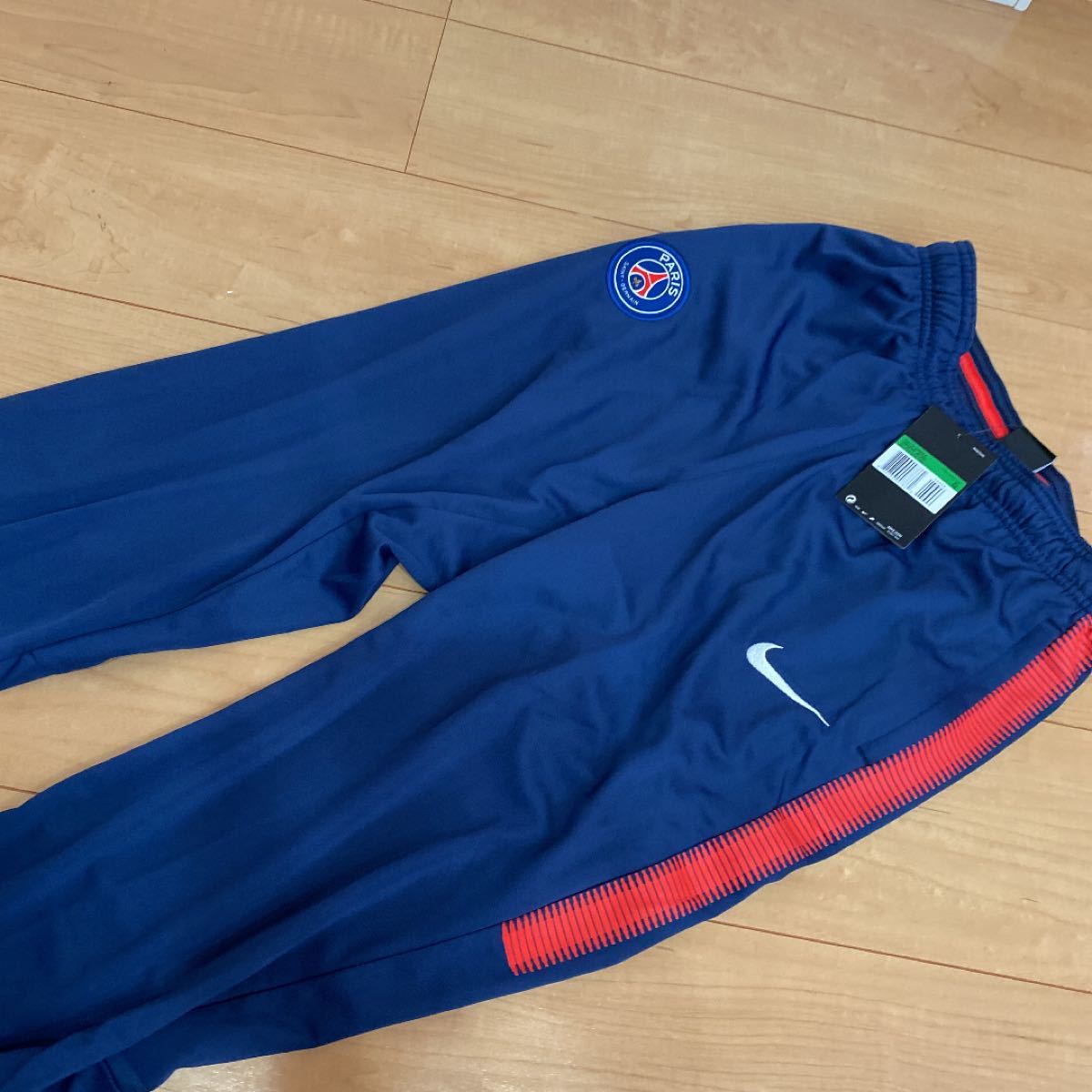 NIKE パリサンジェルマン PSG ジャージ 上下 セットアップ NIKE パリサンジェルマン PSG ジャージ 上下 セットアップ