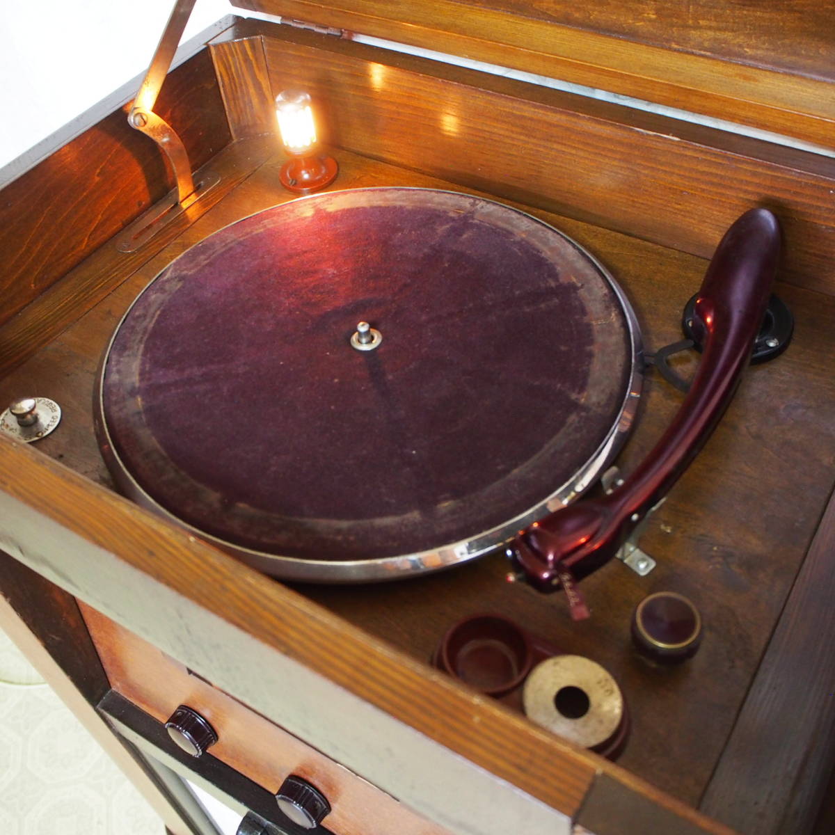レコードプレーヤー部です