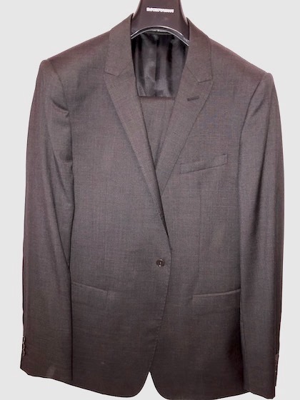 新品エンポリオ・アルマーニ(EMPORIO ARMANI) スーツ DAVID LINE サイズ; 60 カラー；グレー　様々な場面で着用可能です！