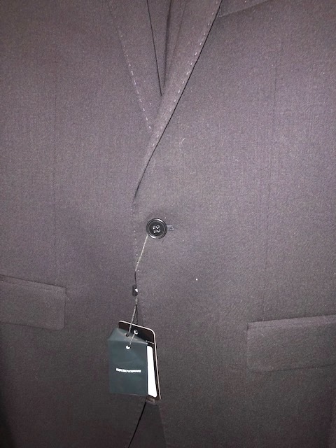 新品エンポリオ・アルマーニ(EMPORIO ARMANI) スーツ DAVID LINE サイズ; 54 カラー；BLACK(黒）　様々な場面で着用可能です！_画像4