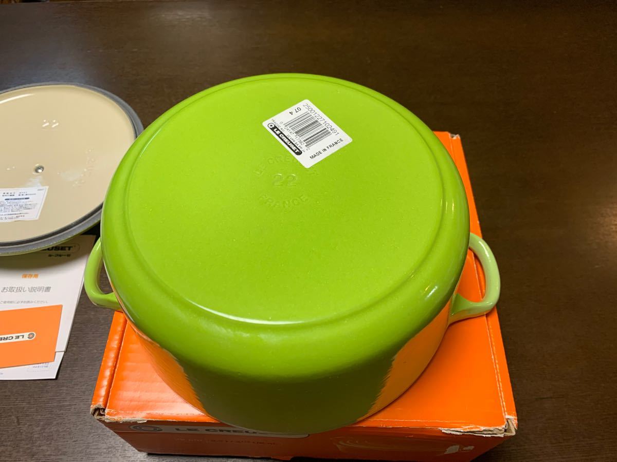 未使用ル・クルーゼ LE CREUSET ココットロンド 22cm キウイ 緑 golf