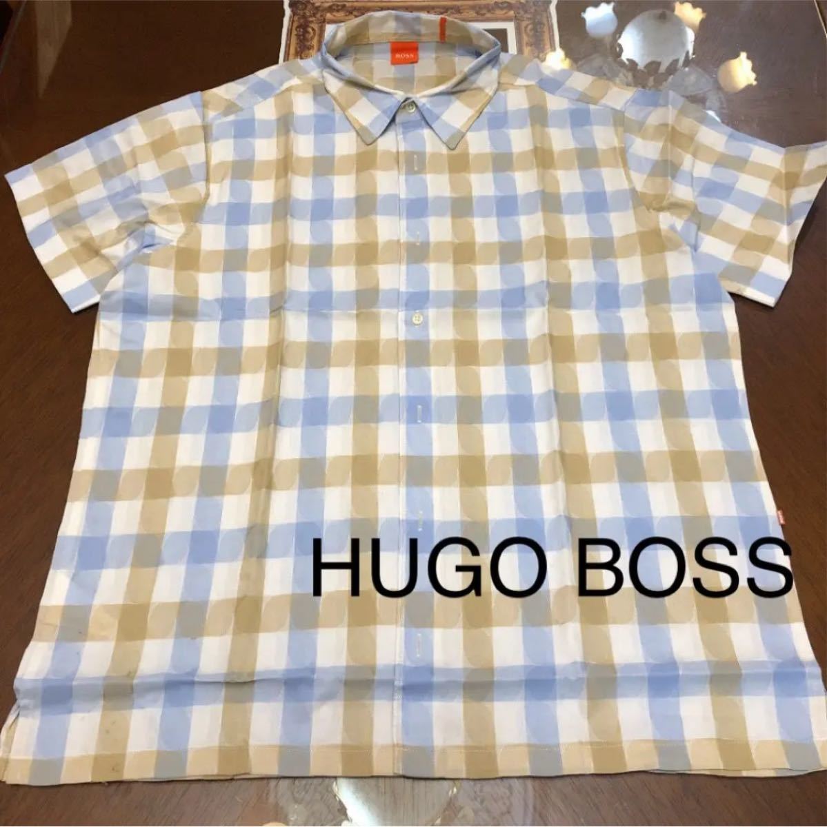 HUGO BOSS  半袖チェックシャツ