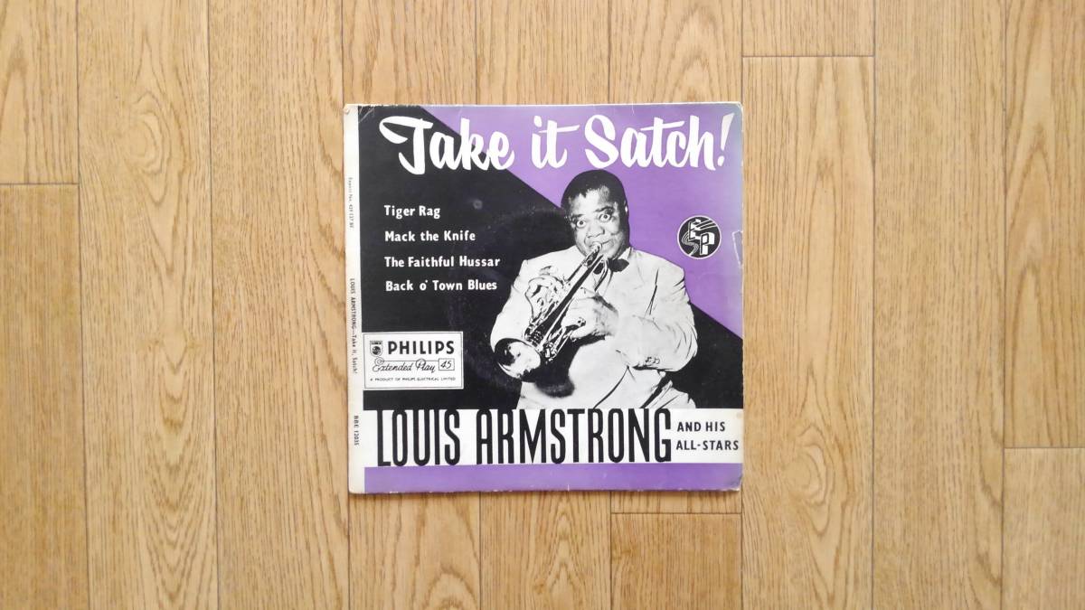 【はこぽす対応商品】 ■ルイ・アームストロング Louis Armstrong エラ・フィッツジェラルド Ella Fitzgerald 直筆サイン入りレコード Take It , Satch!■ サイン