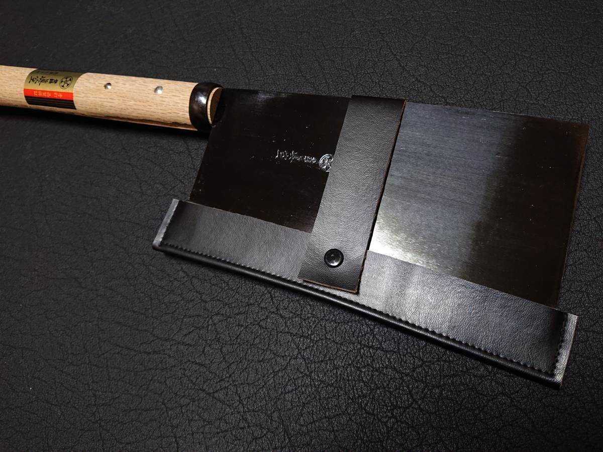 越後三条 前田製作所 特大鉈 両刃 刃渡り約240mm(8寸)(刃厚約8.5 越後三条 前田製作所 特大鉈 両刃 刃渡り約240mm(8寸)(刃厚約8.5