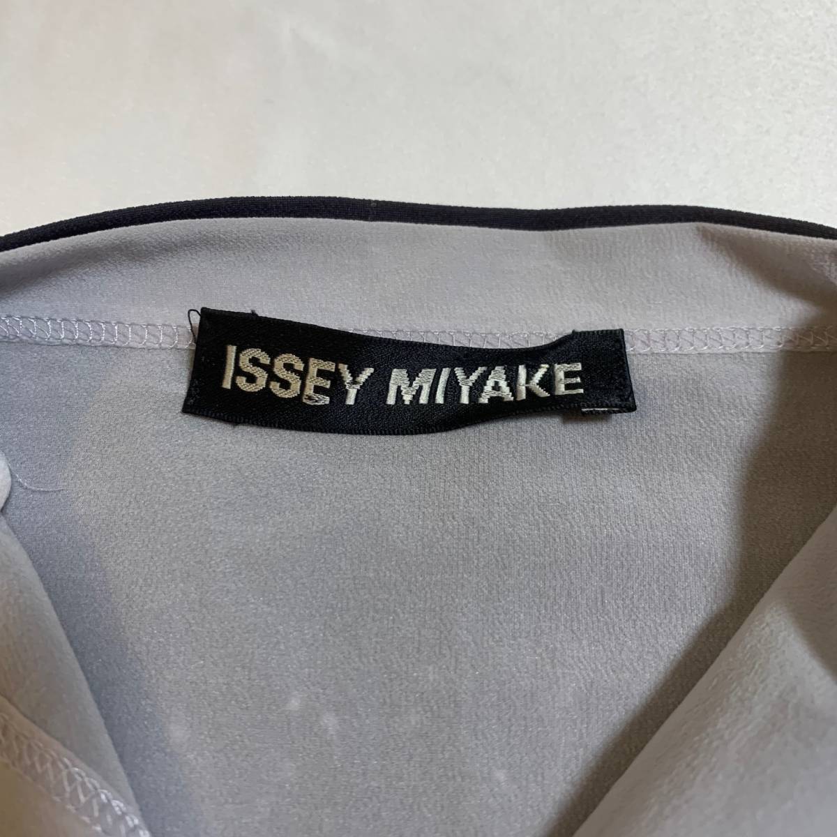 ISSEY MIYAKE イッセイミヤケ　前開き　ブラウス　シャツ　カットソー　トップス　tops archive