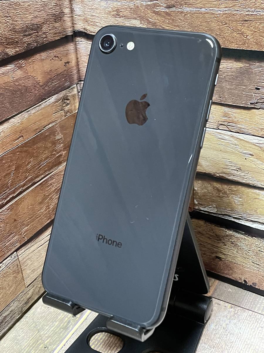 24.SIMフリー Apple iPhone8 64G バッテリー最大容量100％【送料無料】_画像3