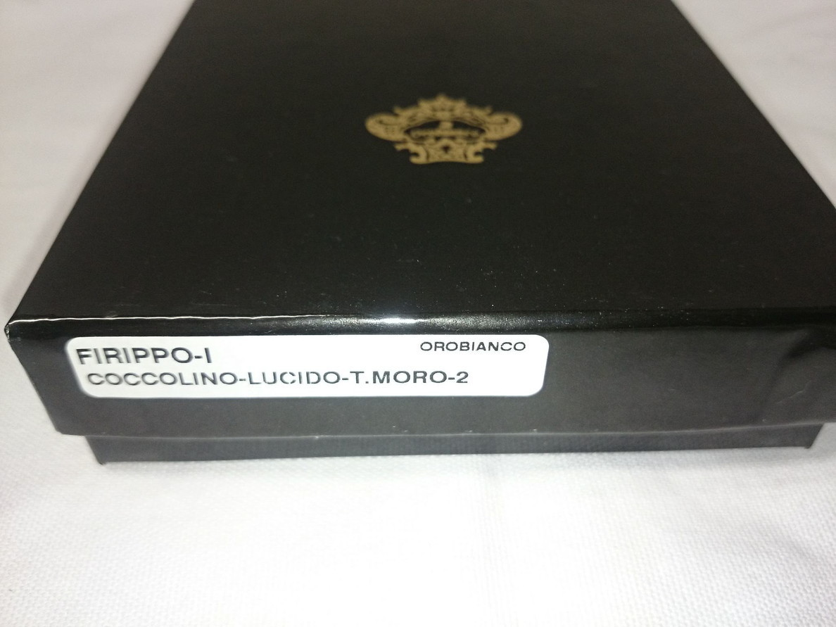 OROBIANCO 二つ折り財布　カウレザー フィリッポⅠ ブラック　新品未使用品_画像8