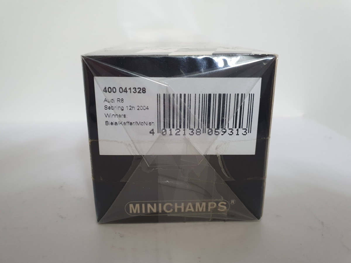 MINICHAMPS 1/43 Audi R8 Sebring 12h 2004 Winners 未使用品_画像6