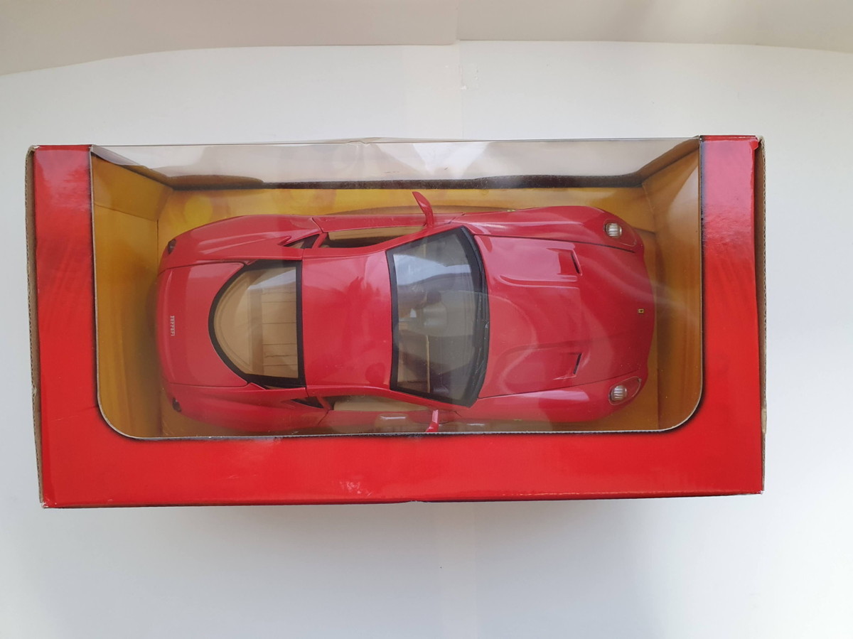 HotWHeels 1/18 Ferrari 599 GTBの画像3