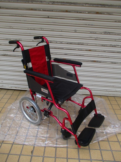 ☆Mikiキャリカル 介助式 軽量 車椅子【美品】① 大人気新作