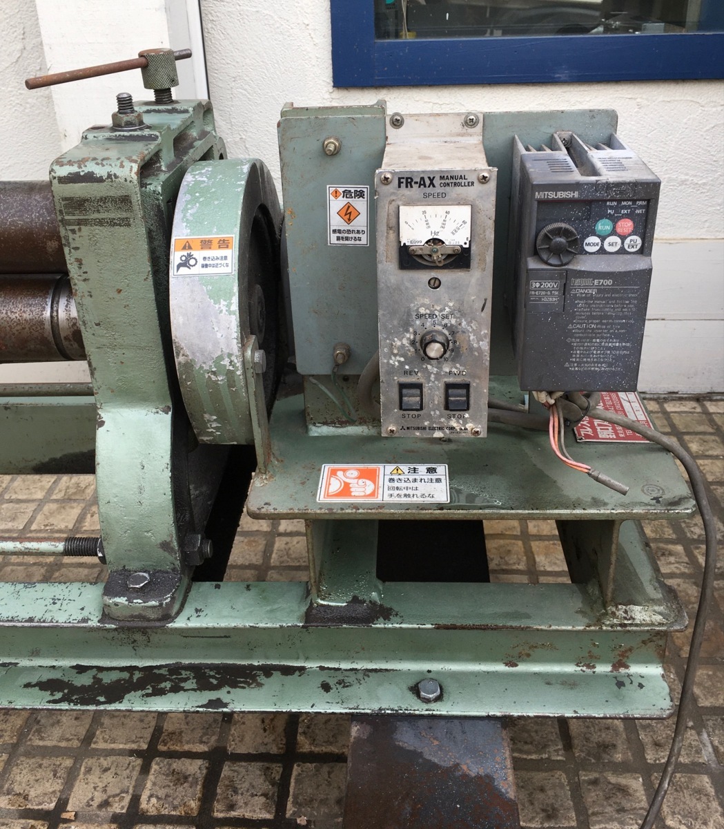 電動三本ロール 3本ロール 約100cm 1M-3 野口プレス株式会社 NP 電動三本ロール 3本ロール 約100cm 1M-3 野口プレス株式会社 NP