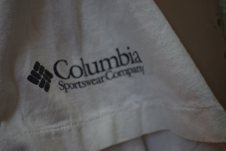 グッドプリントUSA製90SビンテージColombiaコロンビアスポーツウェアプリントTシャツL白アメリカ製アメカジストリートアウトドアh21238_画像4
