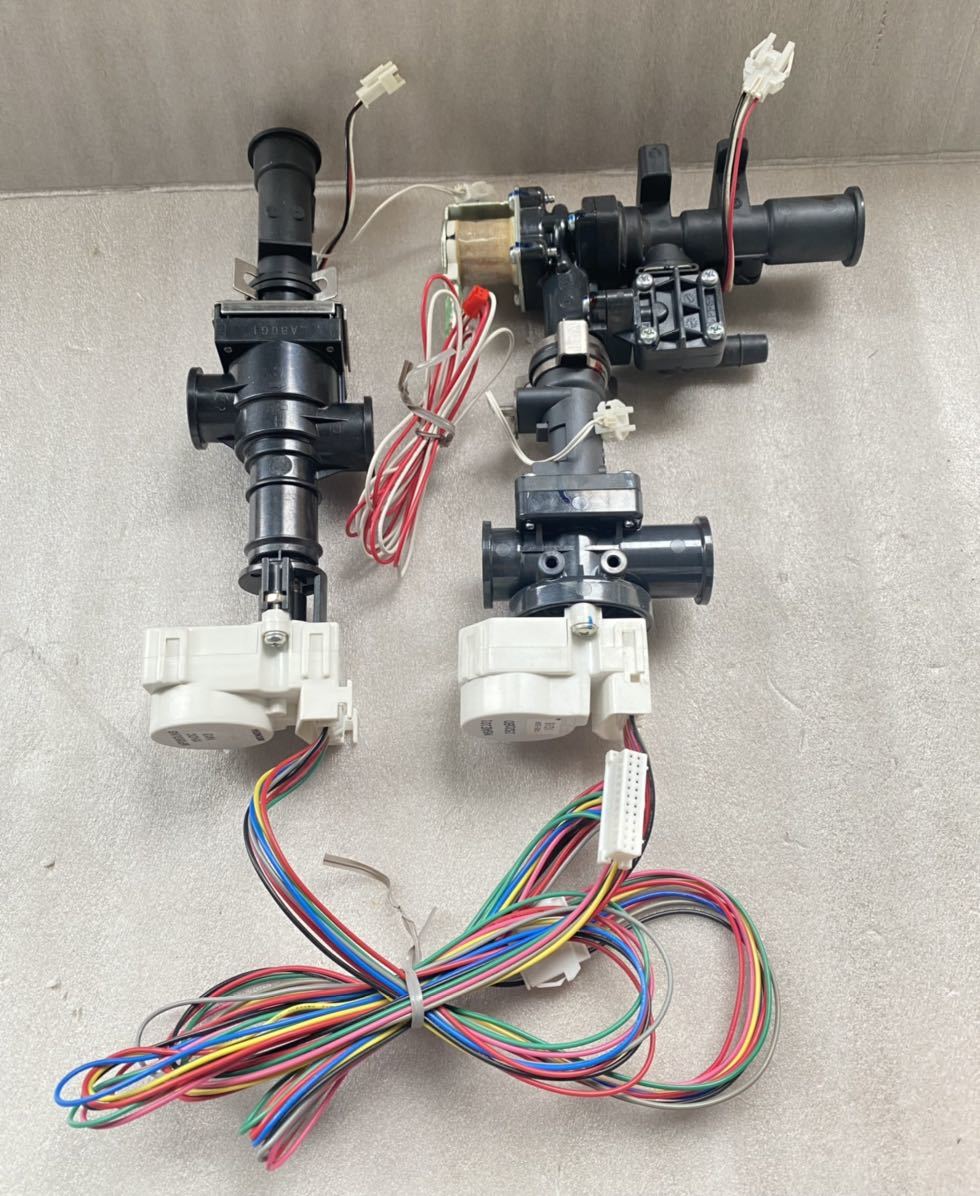 動作美品 エコキュート貯湯ユニット 混合弁NSAE101 電磁給湯弁 動作美品 エコキュート貯湯ユニット 混合弁NSAE101 電磁給湯弁
