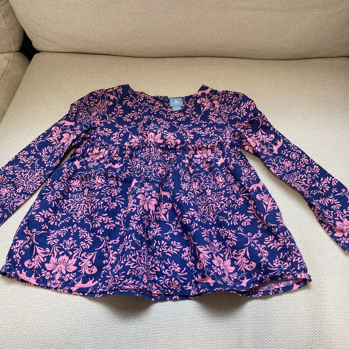 ◆美品◆ babyGap サイズ110 チュニック 花柄 トップス GAP ガールズ 長袖_画像1