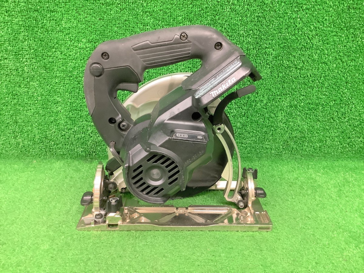 中古品 makita マキタ 18V 165mm 充電式 マルノコ HS631DZ 本体のみ 【2】_画像2