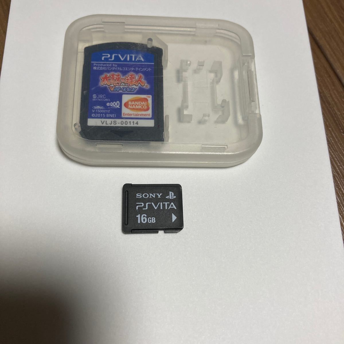 SONY PS Vita PCH-2000 本体 ジャンク、ソフト ワンピース海賊無双3、太鼓の達人Vバージョン、メモリーカード他