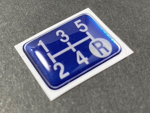 Tuningfan シフトパターン エンブレム ブルー 5速MT車用 青 SPE-B501 BLUE ステッカー バッジ ラベル マーク ステッチ プレート 表示 車検_画像5