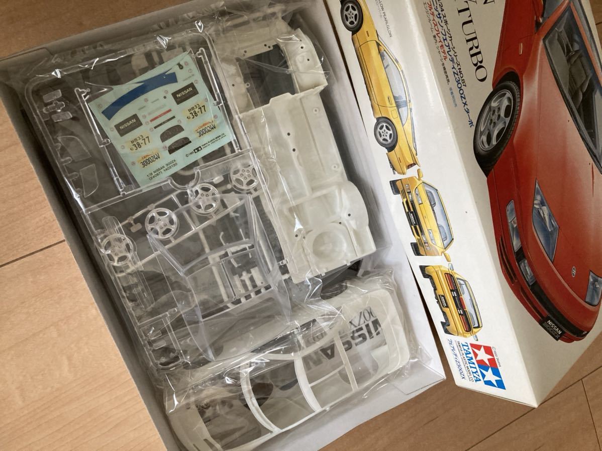 タミヤ 日産 300ZX 未組立 TAMIYA フェアレディZ _画像2